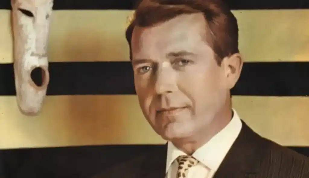 ki lathato ezen a regi kepen