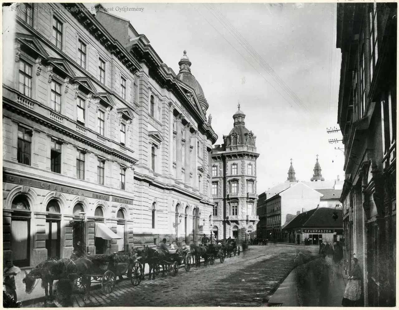 Napi retro kvíz, amit még a Budapestiek sem biztos hogy tudnak: Hol készült ez a régi fotó?