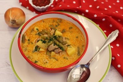 Leves felismerő kvíz: Milyen leves látható a képen?