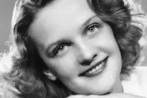 Napi retró képfelismerő kvíz: Melyik híres színésznő látható a képen?