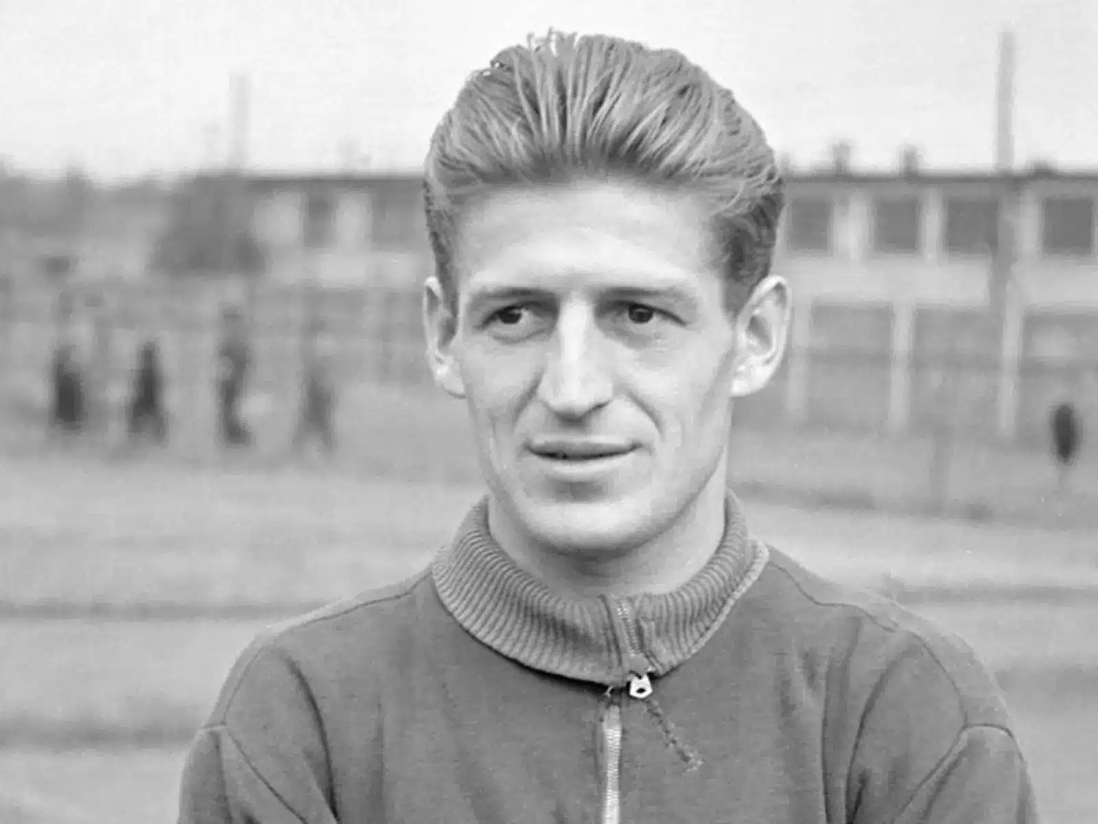 Retró képfelismerő kvíz: Csak a legnagyobb foci fanatikusok ismerik fel a régi sztárjátékost a képen!