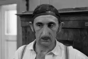 Retró kvíz: Sajnos már kevesen ismerik fel a képen a magyar színészt! Te emlékszel rá?