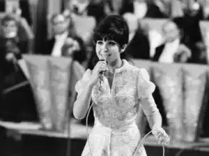 Retró képfelismerő: Ha nem vagy legalább 50 éves, tuti nem ismered fel a művésznőt a képen!