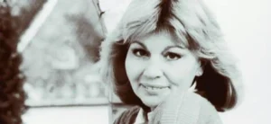 Retró képfelismerő: Felismered a hölgyet a képen?