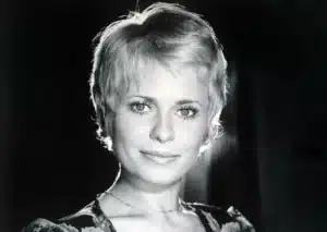 Retró kvíz: Ki látható ezen a régi fényképen?