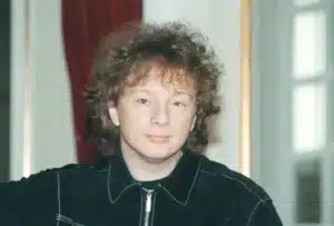 Retró képfelismerő: Ki látható a képen? Felismered fiatalkorában?