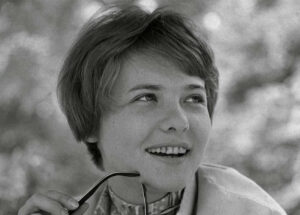 Napi nosztalgia: Felismered a hölgyet ebben a képes kvízben?