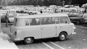 Napi retró képfelismerő: Milyen autó látható a képen?