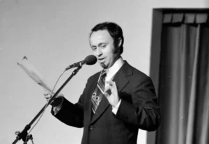 Retró képfelismerő: Felismered hazánk egyik valaha volt legnagyobb humoristáját?