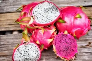 Ételfelismerő kvíz: Felismered ezt az ízletes gyümölcsöt a képen? Nem sokan ismerik!